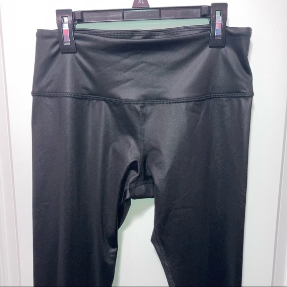 Noli Yoga Pants / Leggings - Picture 2 of 6